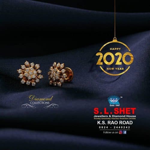 Diamond stud earrings